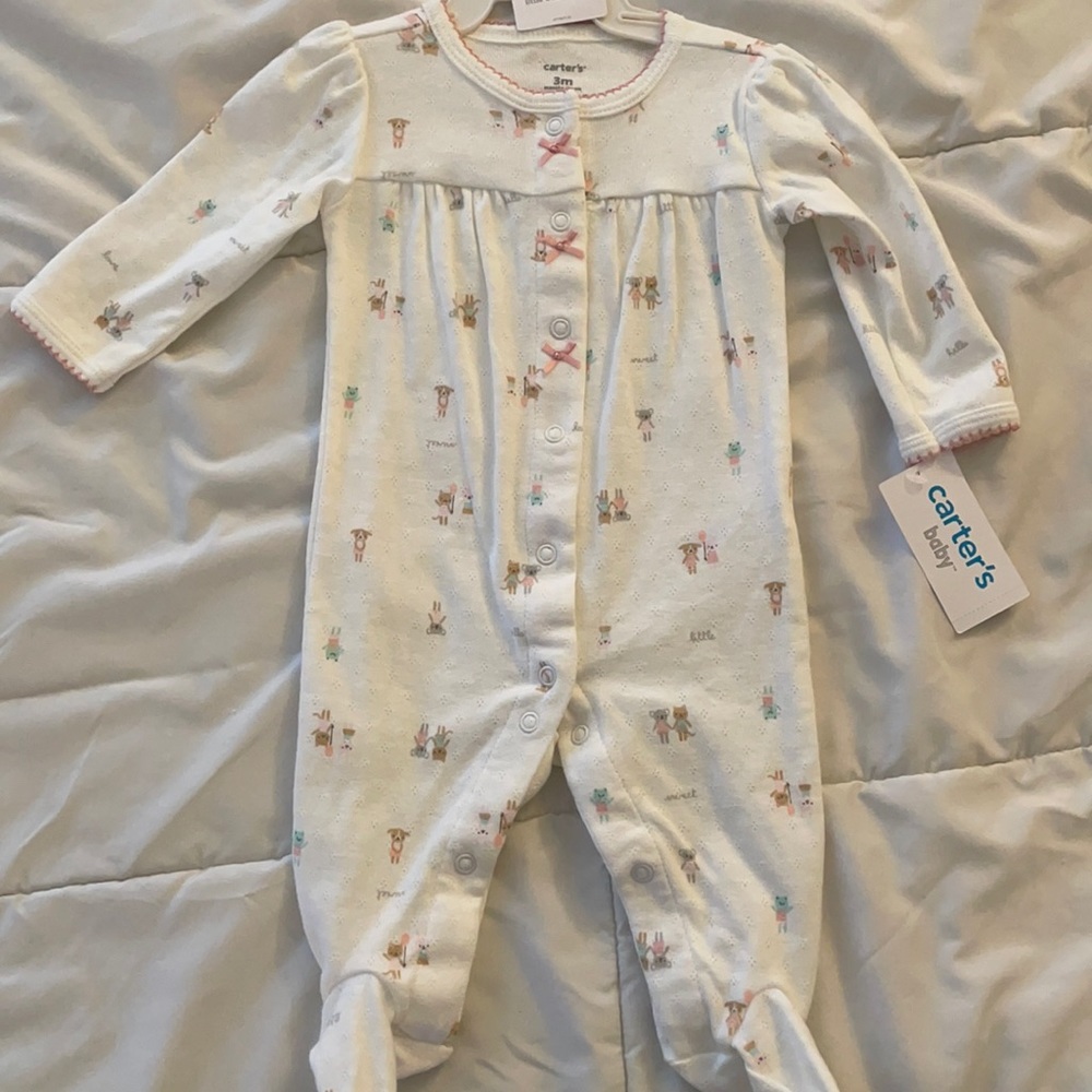 Carter’s 3m baby footies